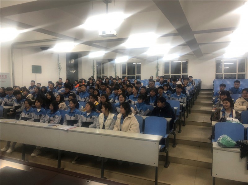 黑龙江省林业卫生学校2019年报名条件、招生对象