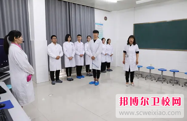 2023年济南护理职业学院成都校区（四川卫校排名）