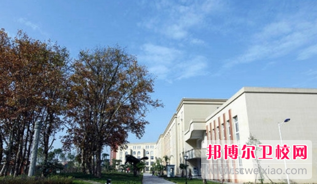 2023年四川省有哪些排名前十的卫校