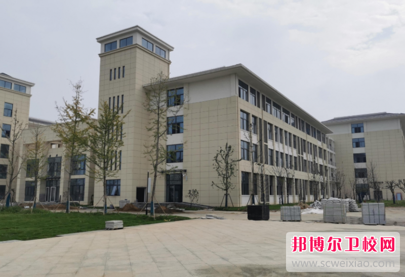 安徽省淮南卫生学校的高级护理专业招生如何(2023参考)
