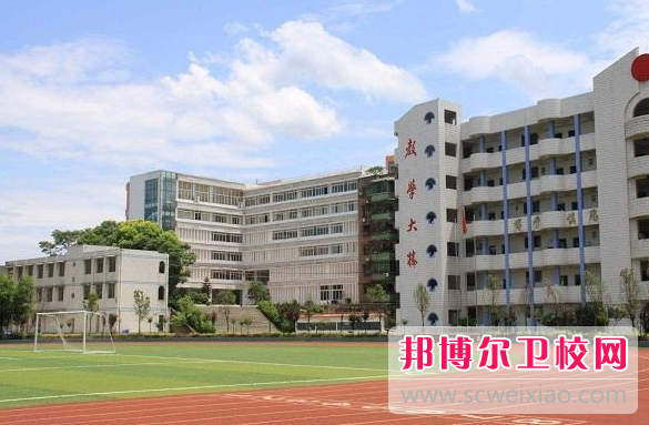 2023年重庆初中生可不可以去护理学校