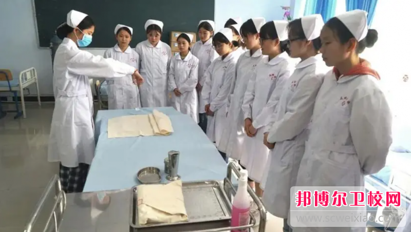 2023年重庆附近有哪些护理学校