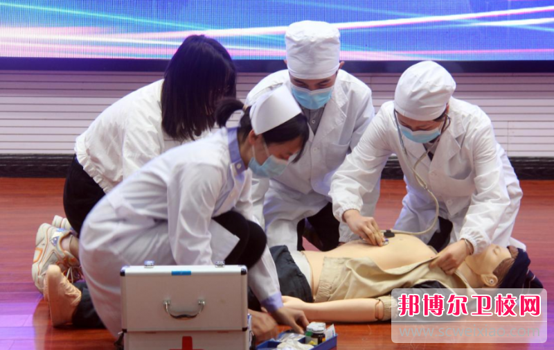贵州2023年女生读护理学校有没有前途