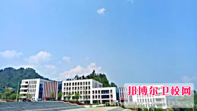 贵州2023年中学毕业读什么护理学校