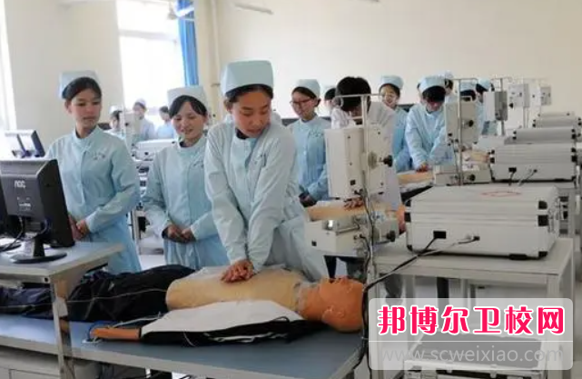 贵州2023年读护理学校学什么有前途