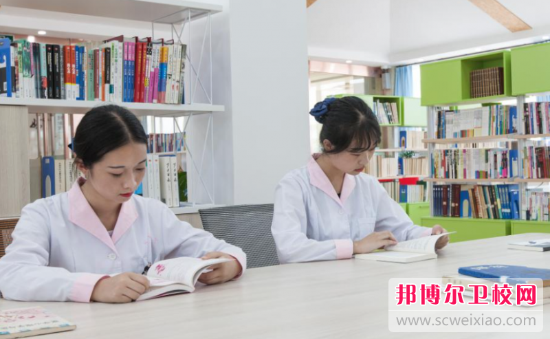 贵州2023年读护理学校需要什么证件