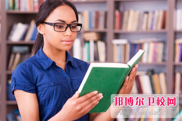 2023湛江排名前三的公办助产护理学校名单