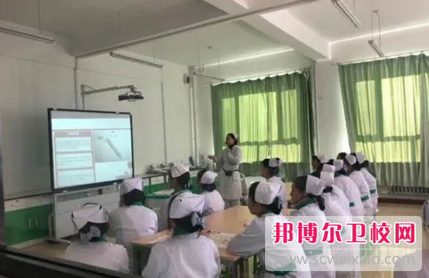 云南2023年初中生能读什么护理学校