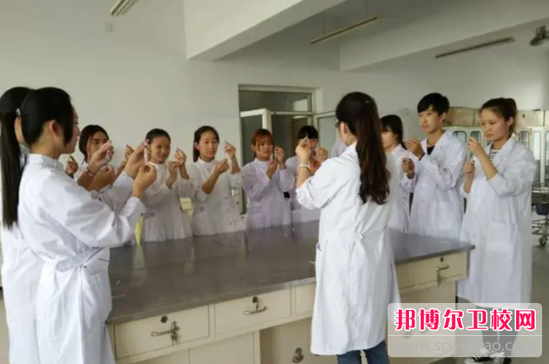 云南2023年护理学校哪个专业最好