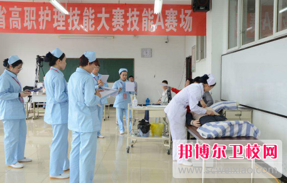 云南2023年适合女生的护理学校专业