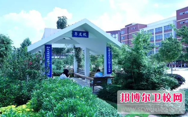 云南2023年适合女生的护理学校