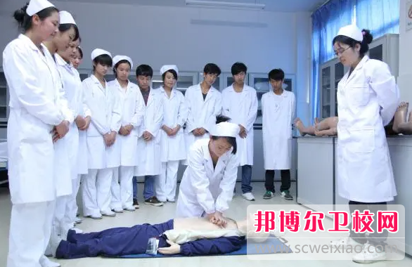 云南2023年护理学校毕业是什么文凭