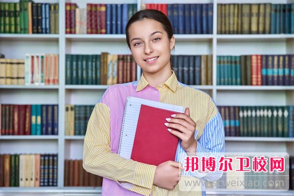 2023黑龙江排名前二的公办助产护理学校名单