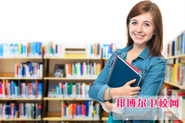 2024重庆排名前五的公办助产护理学校名单