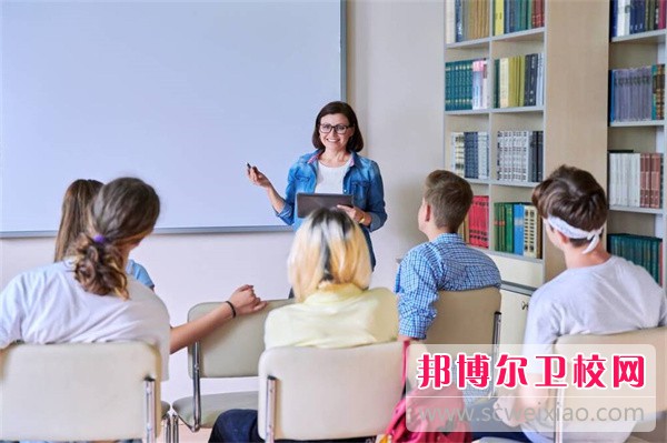 2024陕西排名前五的公办药剂专业学校名单