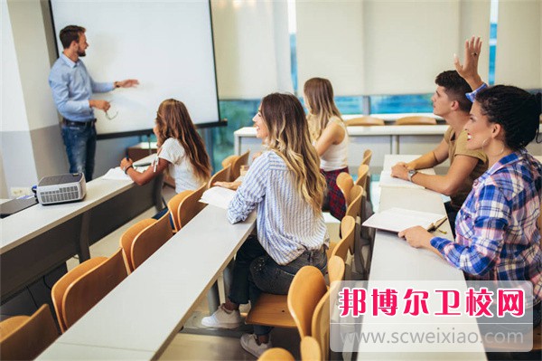 2024贵州排名前十的药剂专业学校名单