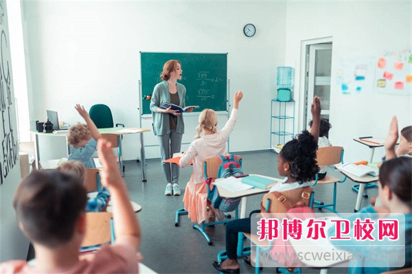 2024重庆排名前四的公办卫生学校名单